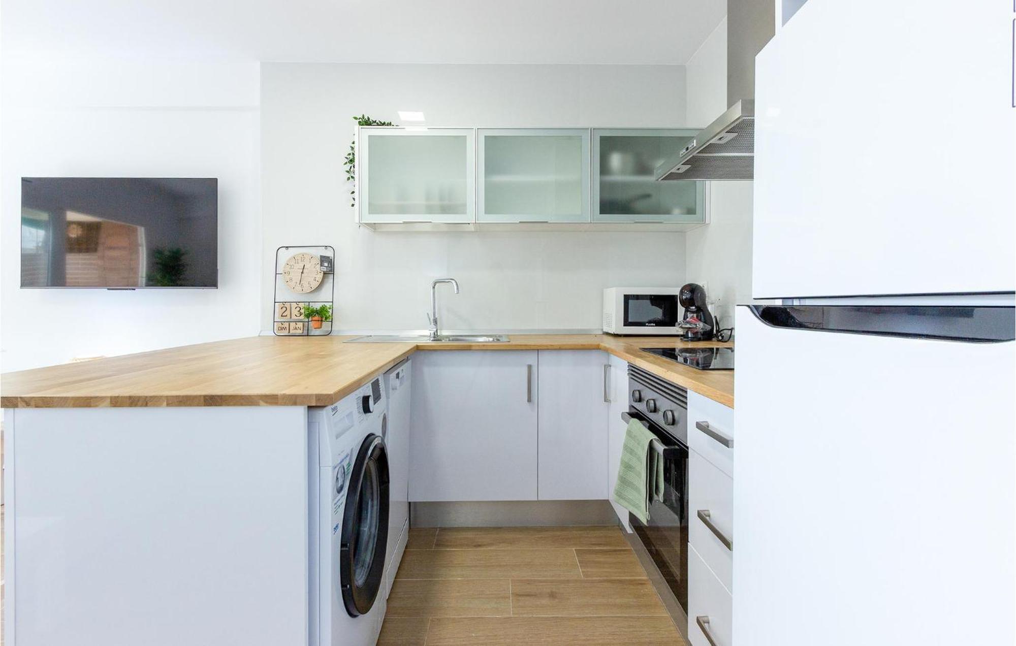 Lovely Apartment In Santa Pola With Kitchen Eksteriør bilde