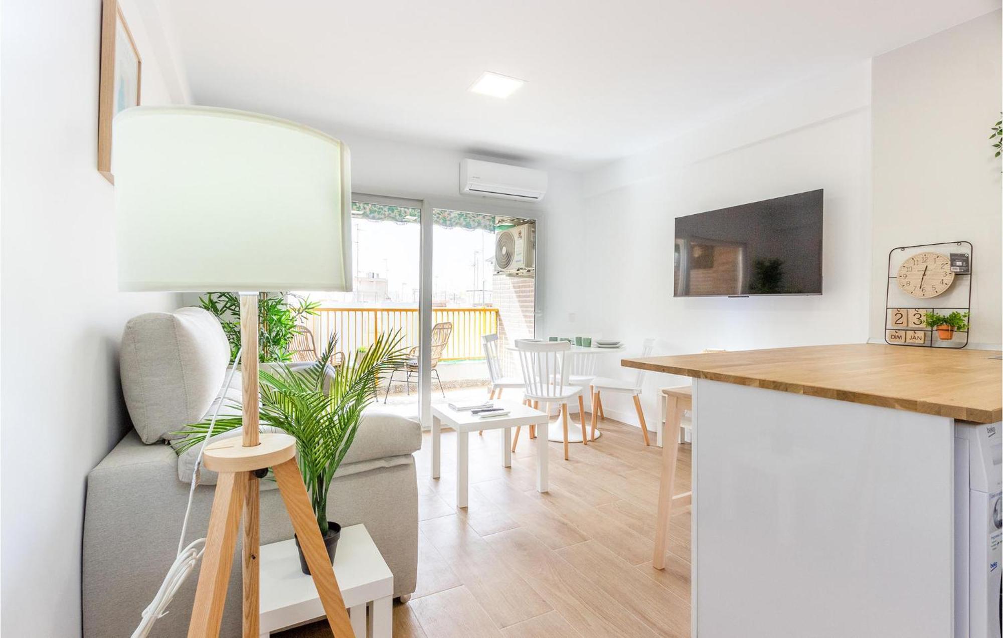 Lovely Apartment In Santa Pola With Kitchen Eksteriør bilde