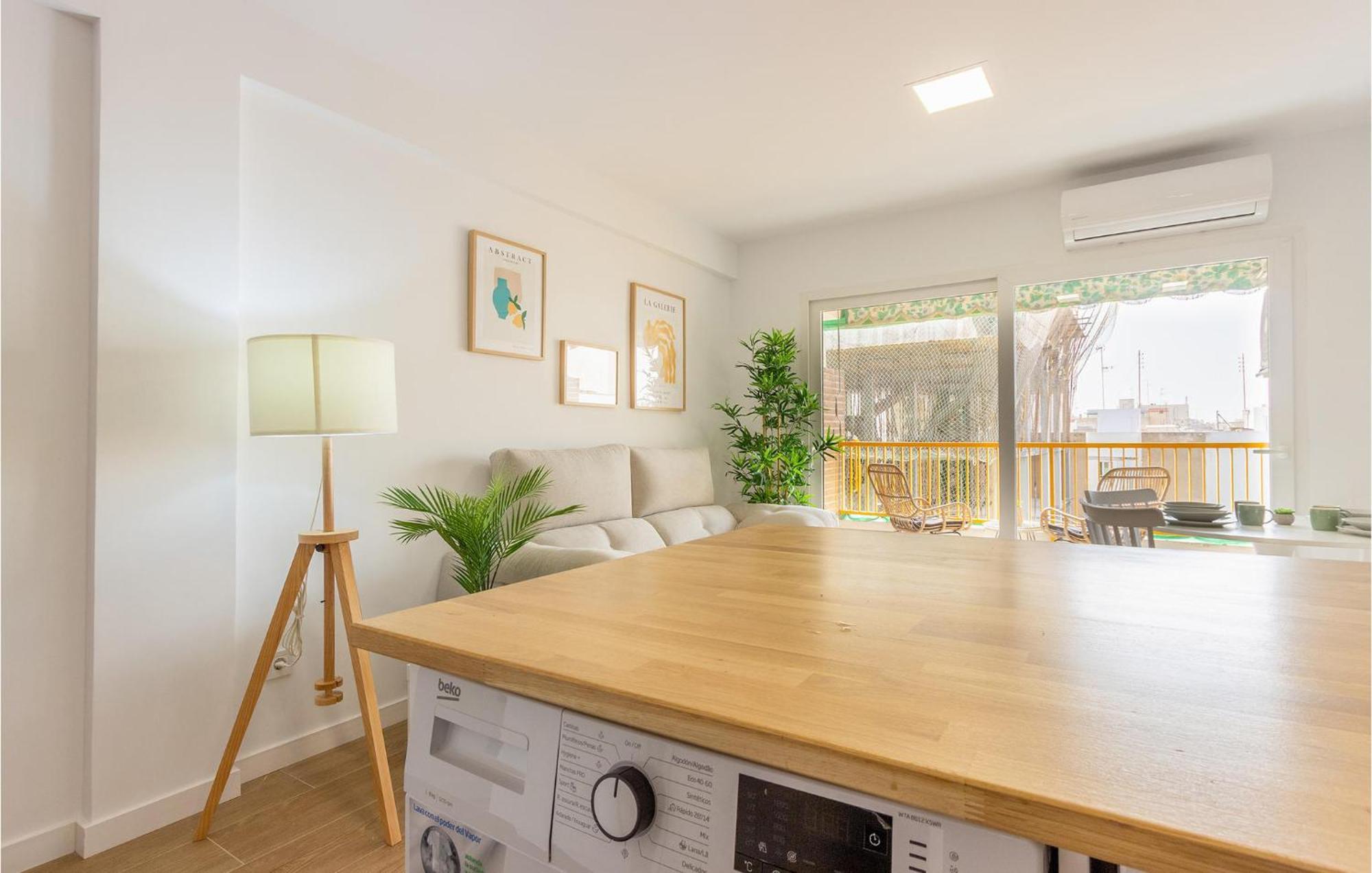 Lovely Apartment In Santa Pola With Kitchen Eksteriør bilde