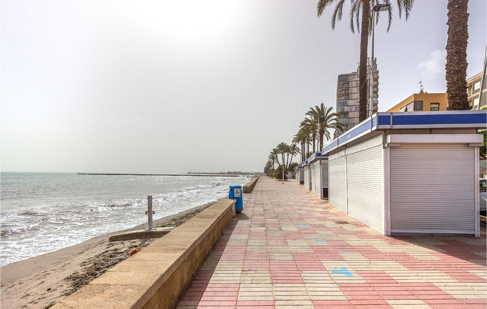 Lovely Apartment In Santa Pola With Kitchen Eksteriør bilde